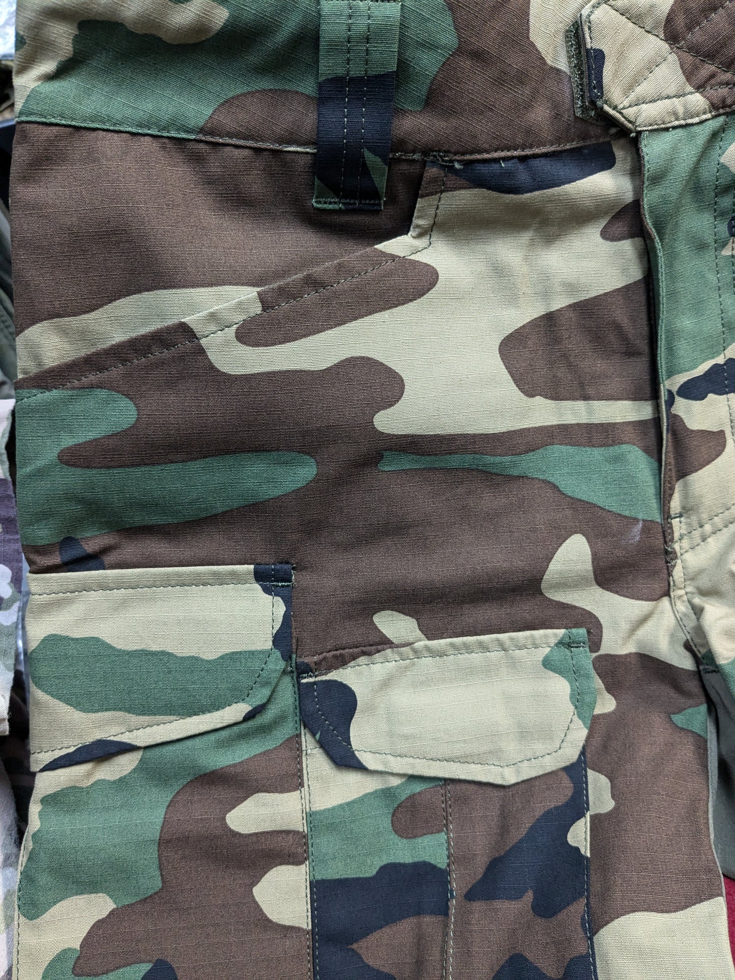 NOS OPS Ur-Tactical Lissom Tactical Shorts M81-Woodland Camo size: 36 (fa12-PET09)