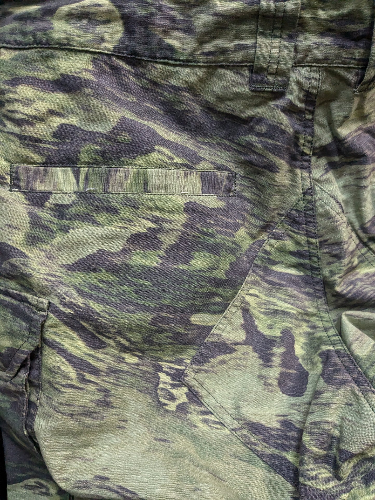 NOS OPS Ur-Tactical Lissom Tactical Shorts ATACs FG Camo size: 36 (04cr- ca15-PET10)