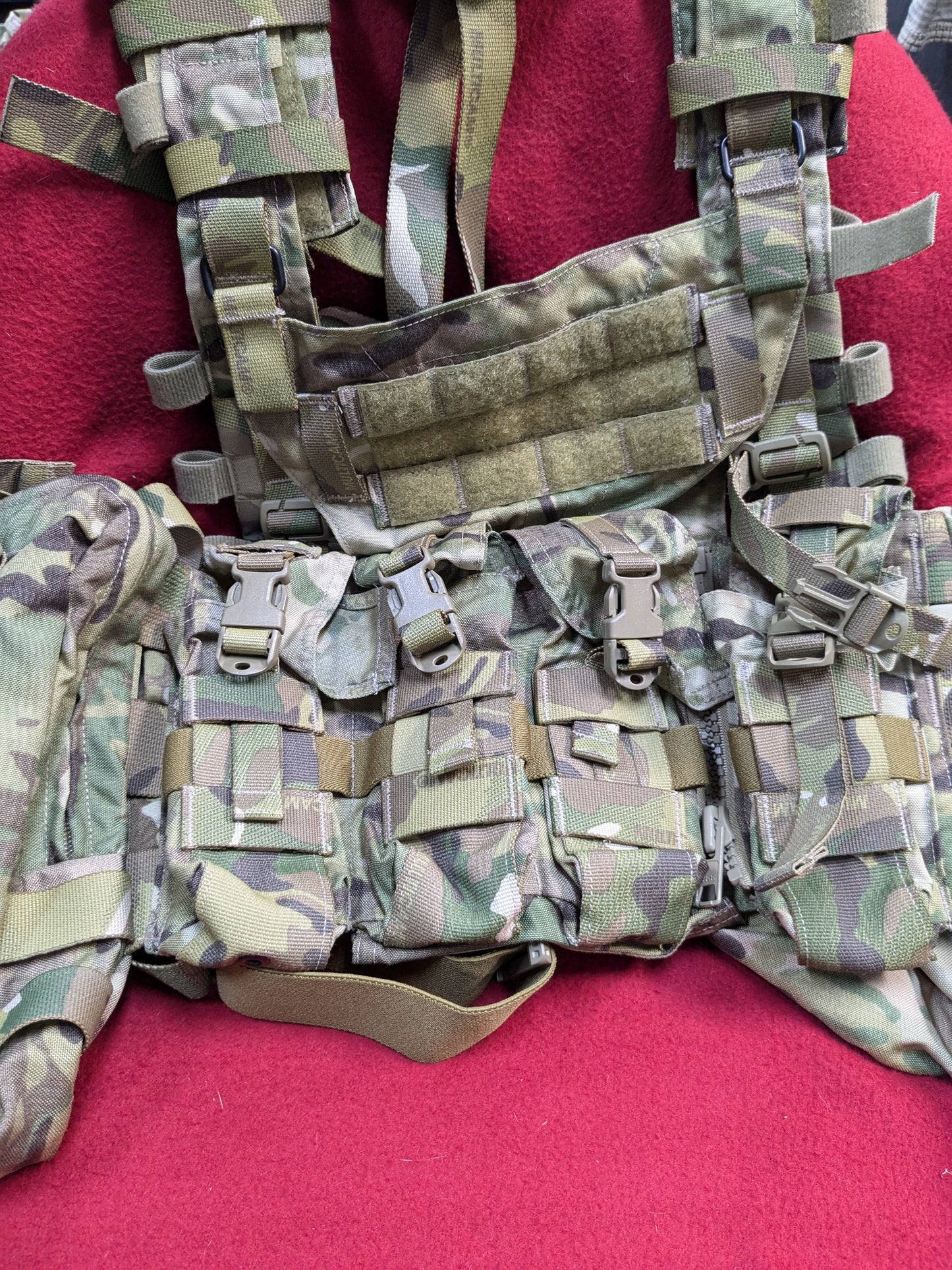 Crye Precision Multicam AVS CR1 Detachable Chest Rig W/ Harness And Pouches (11n- DC10-PET35)