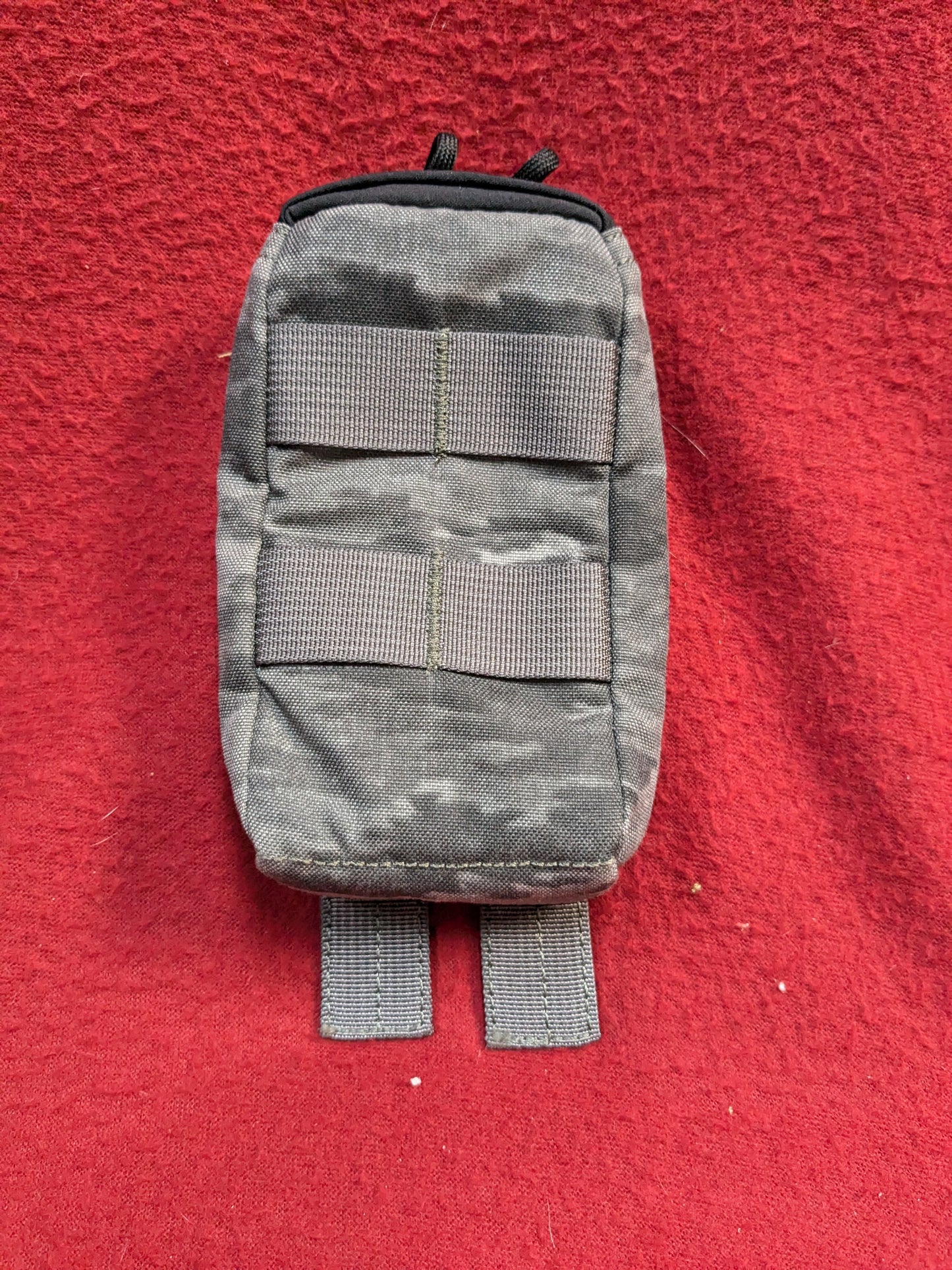 Ops UR-Tactical small Pouch ATACS  (PET106)