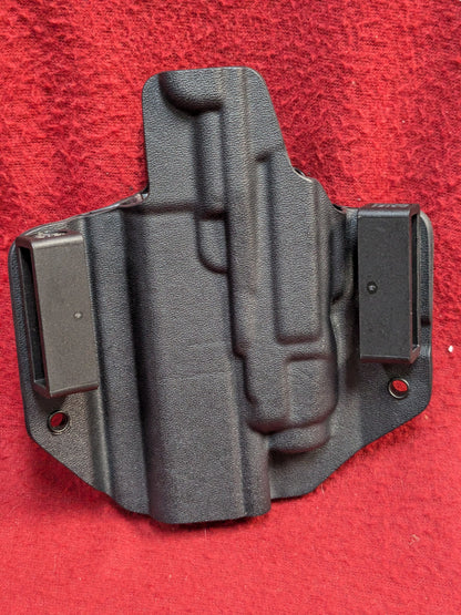 C & G HOLSTER OWB COVERT HOLSTER KYDEX Used (hc03-PET119)