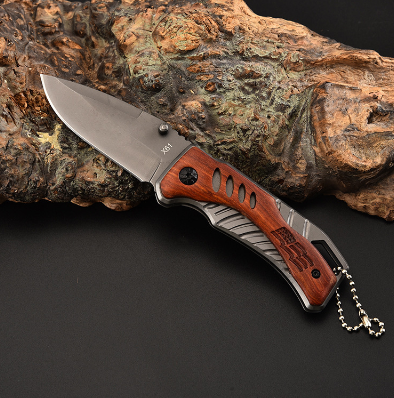 X61 Chain Buck Wooden Pocket Knife with Hook Chain Brown (gtt)