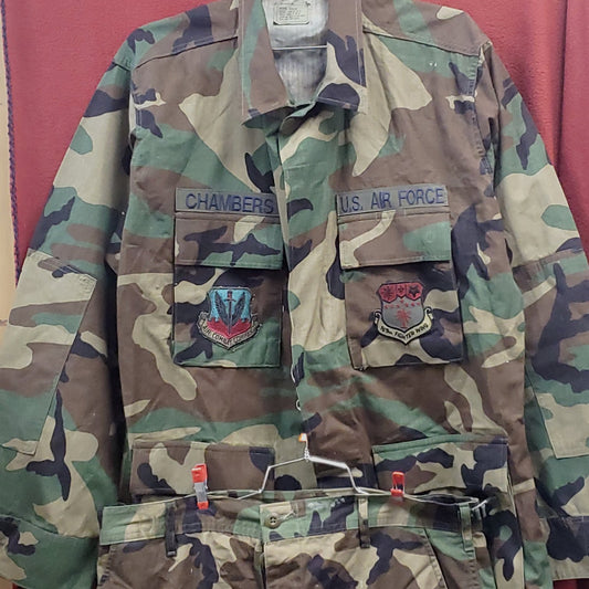 USAF Set of Medium Regular Summer BDU Woodland Camo Uniform (j29g)