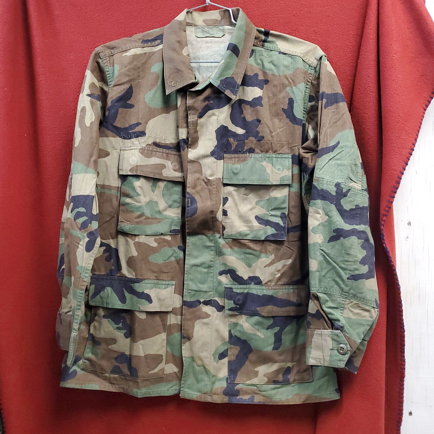 US Army Medium Regular BDU Woodland Top Jacket Good Condition (a10 DC4-P)