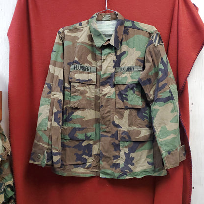 US Army Medium Regular BDU Woodland Top Jacket Good Condition (a10 DC4-o)