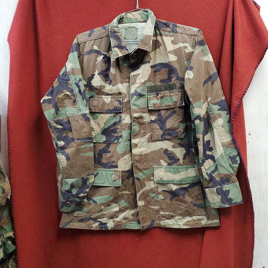 US Army Medium Regular BDU Woodland Top Jacket Good Condition (a10 DC4-s)