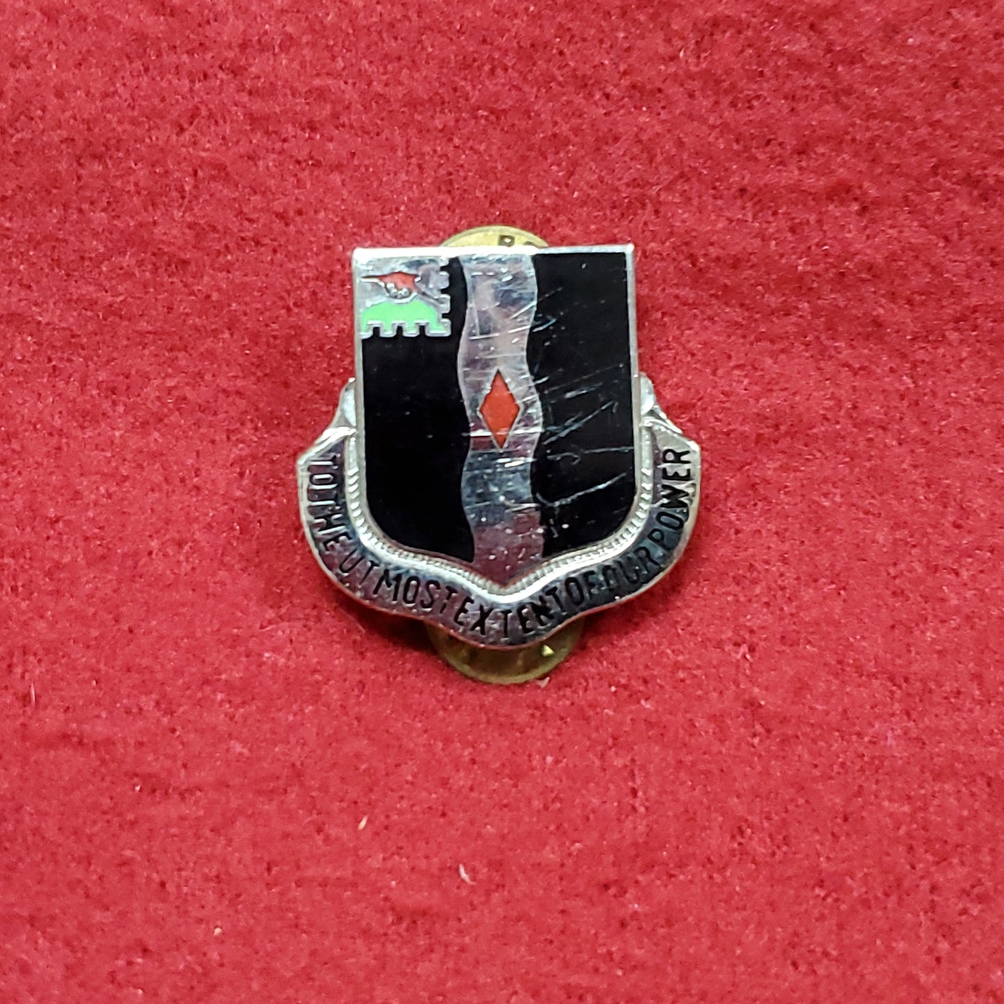 VINTAGE US 60th Infantry Regiment "TO THE UTMOST EXTENT OF OUR POWER" Pin Crest DUI Unit (01o98)