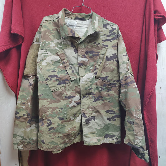 US Army MEDIUM REGULAR Uniform Top OCP Pattern (13o db14-7)