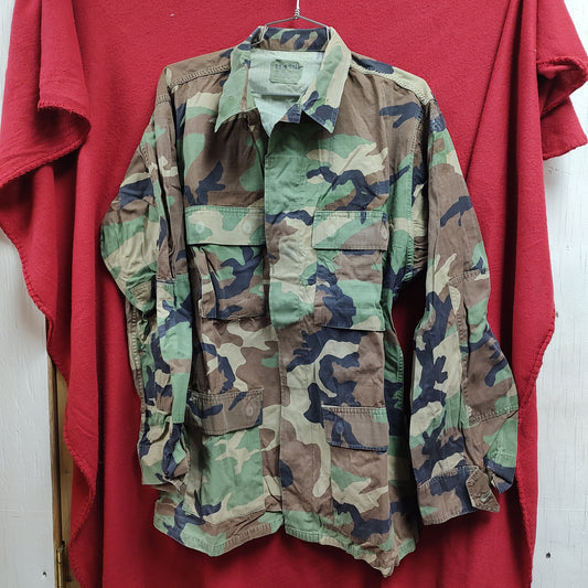 US Army MEDIUM LONG Uniform Top BDU WOODLAND Pattern (13o db14-17)