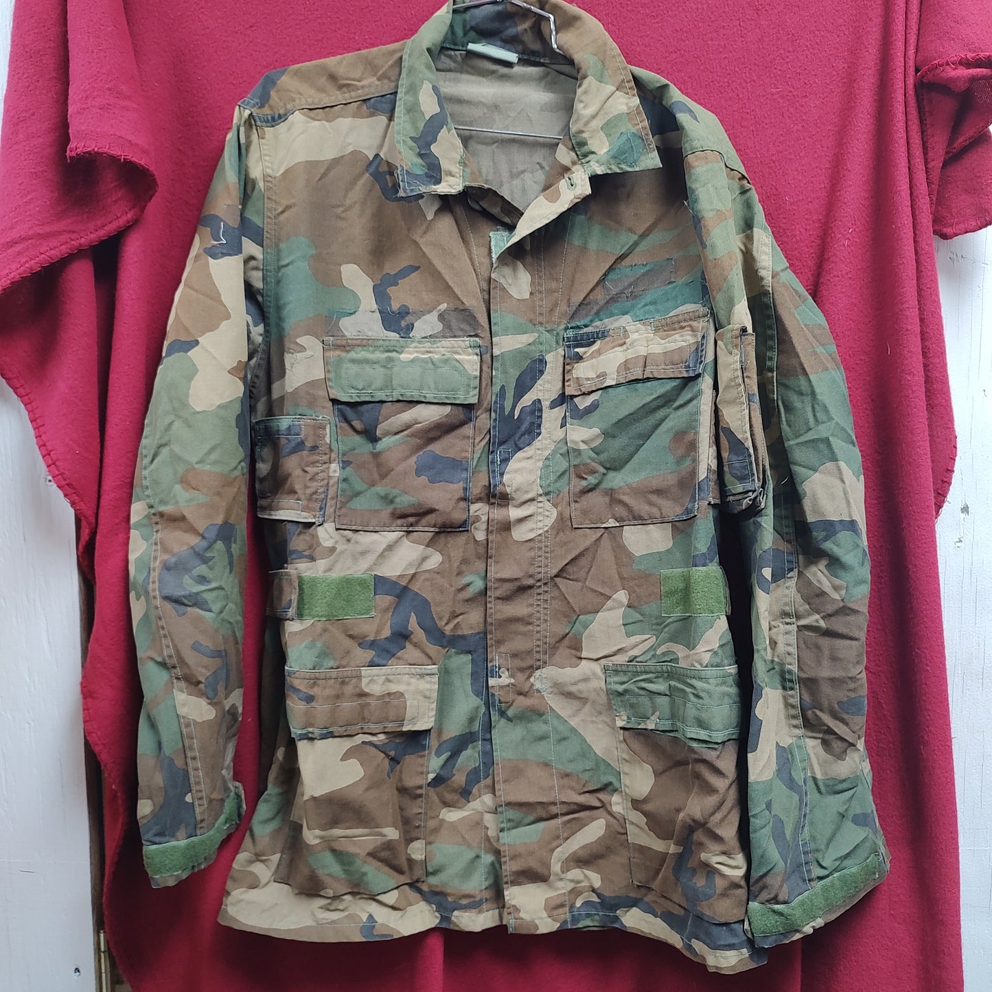 US Army MEDIUM LONG Uniform Top BDU WOODLAND Pattern (13o db14-23)