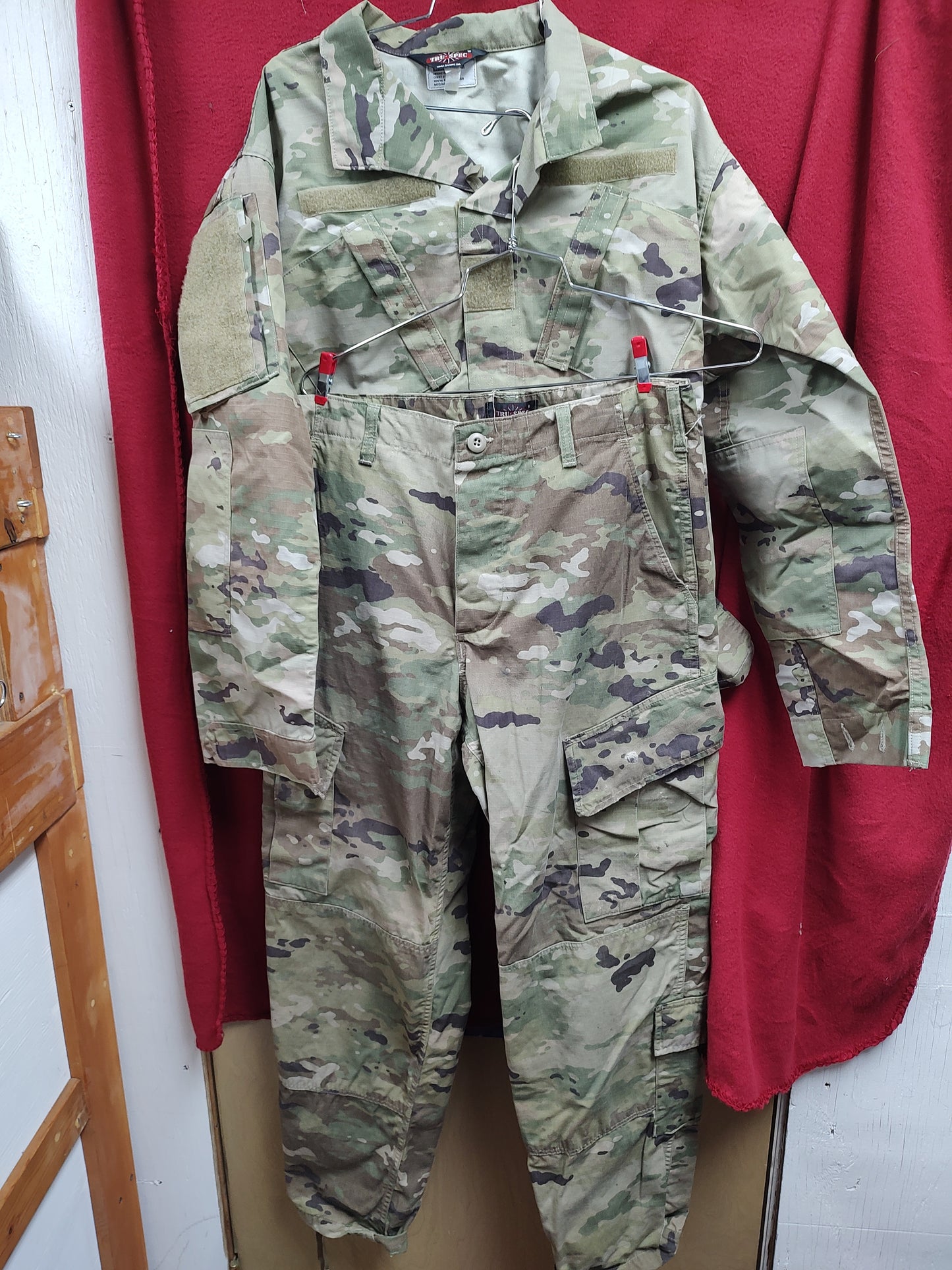 SET of US Army MEDIUM REGULAR Uniform Top Pants OCP Pattern (23o6)