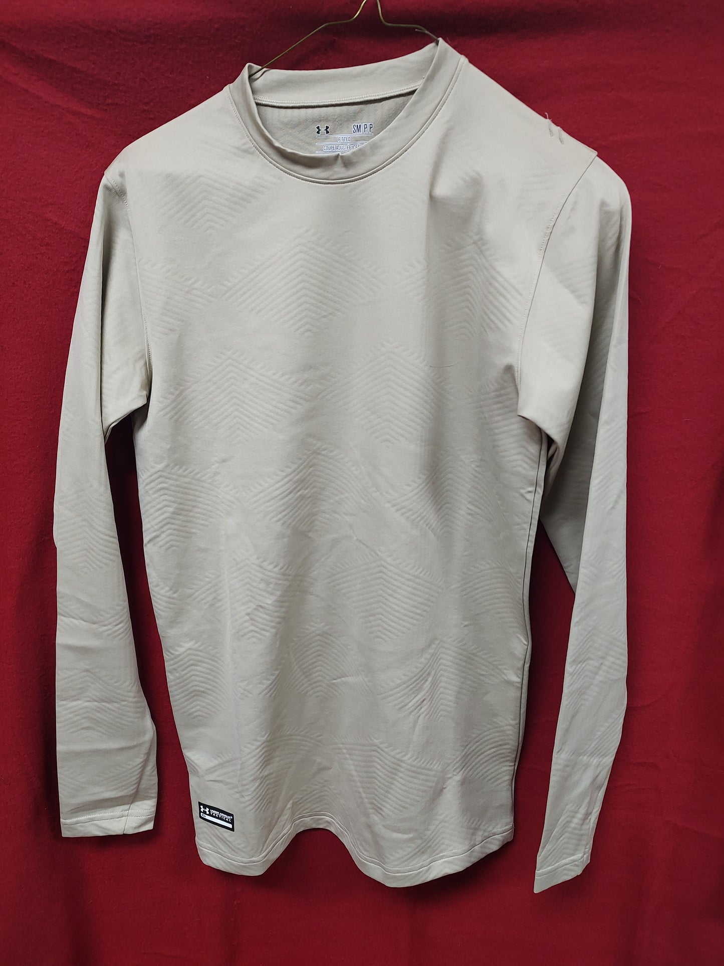 Under Armour Thermal Cold Weather Top SMALL (04CR27)