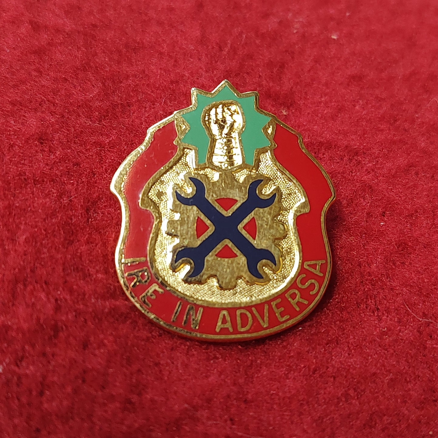 VINTAGE US Army 298th MAINTENANCE Badge Pin (19CR12)