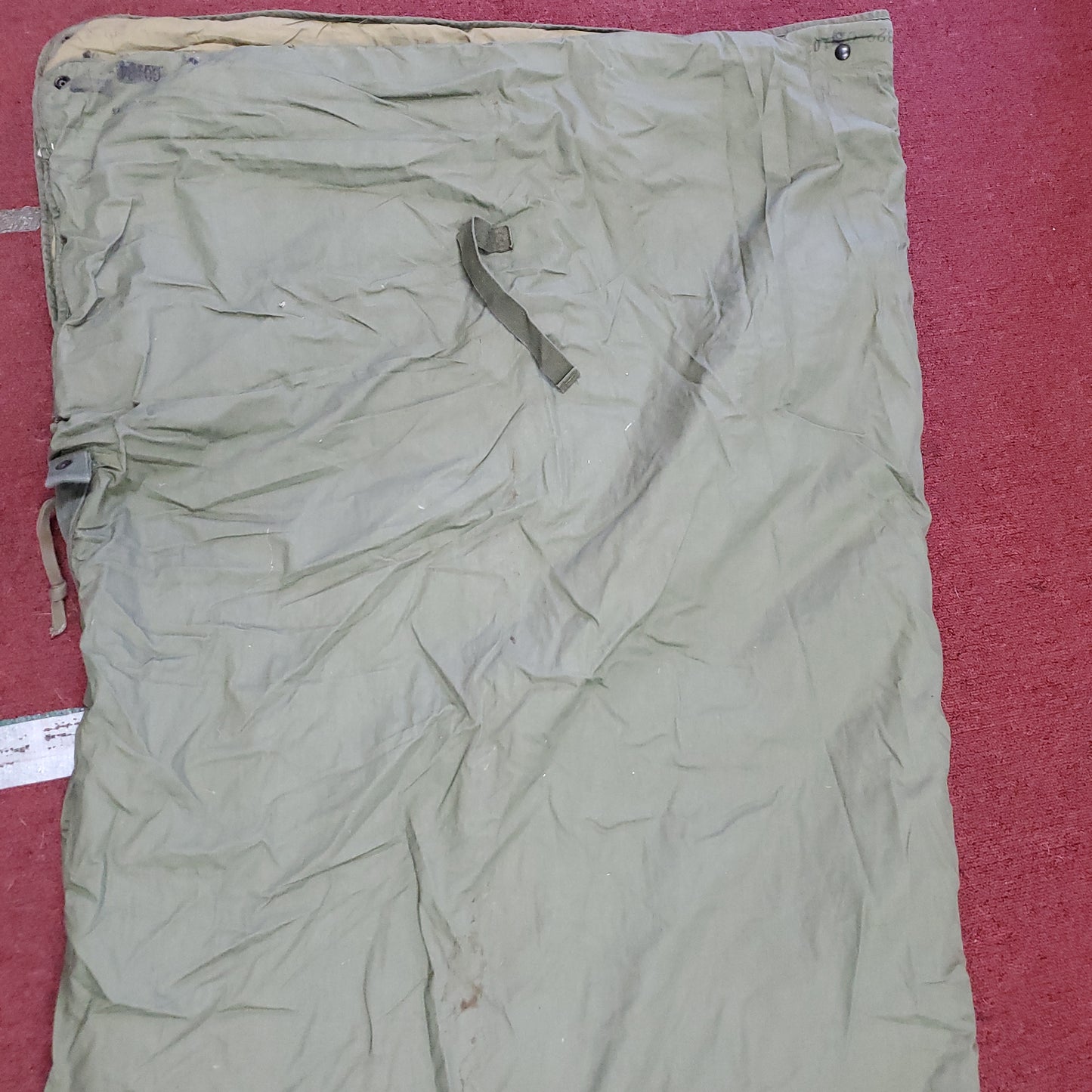 VINTAGE US Army Feather Filled Olive Green Sleeping Bag (12n 44cr-8)