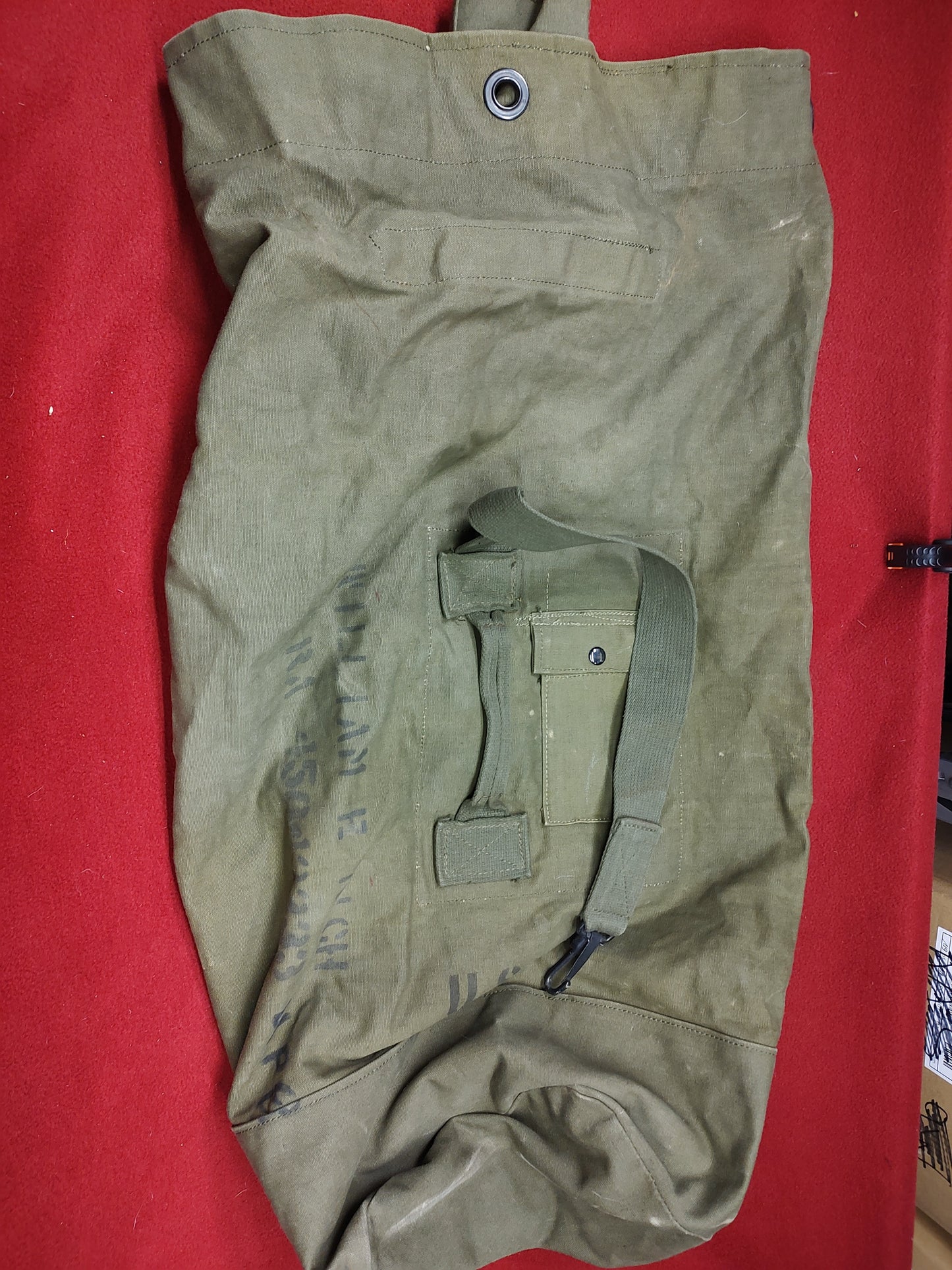 US OD Green Cotton Duck Duffle Bag Dated 1964 (GSK2-25)