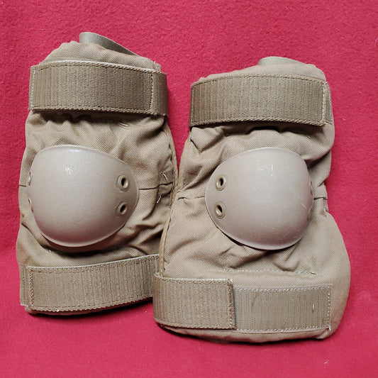 - Unused New - Set of Bijan's US Army Medium Coyote Elbow Pads *USA MADE* (18A-1gp6)