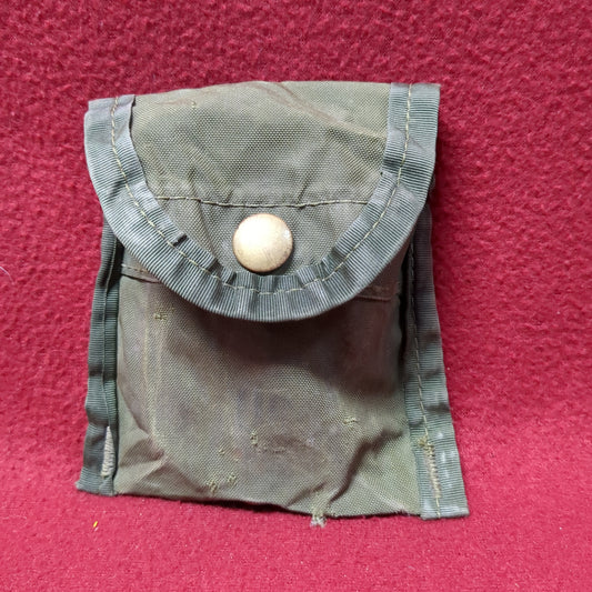 US Army First Aid Compass Pouch OD Olive Drab Used (03g 06cc-MH145)