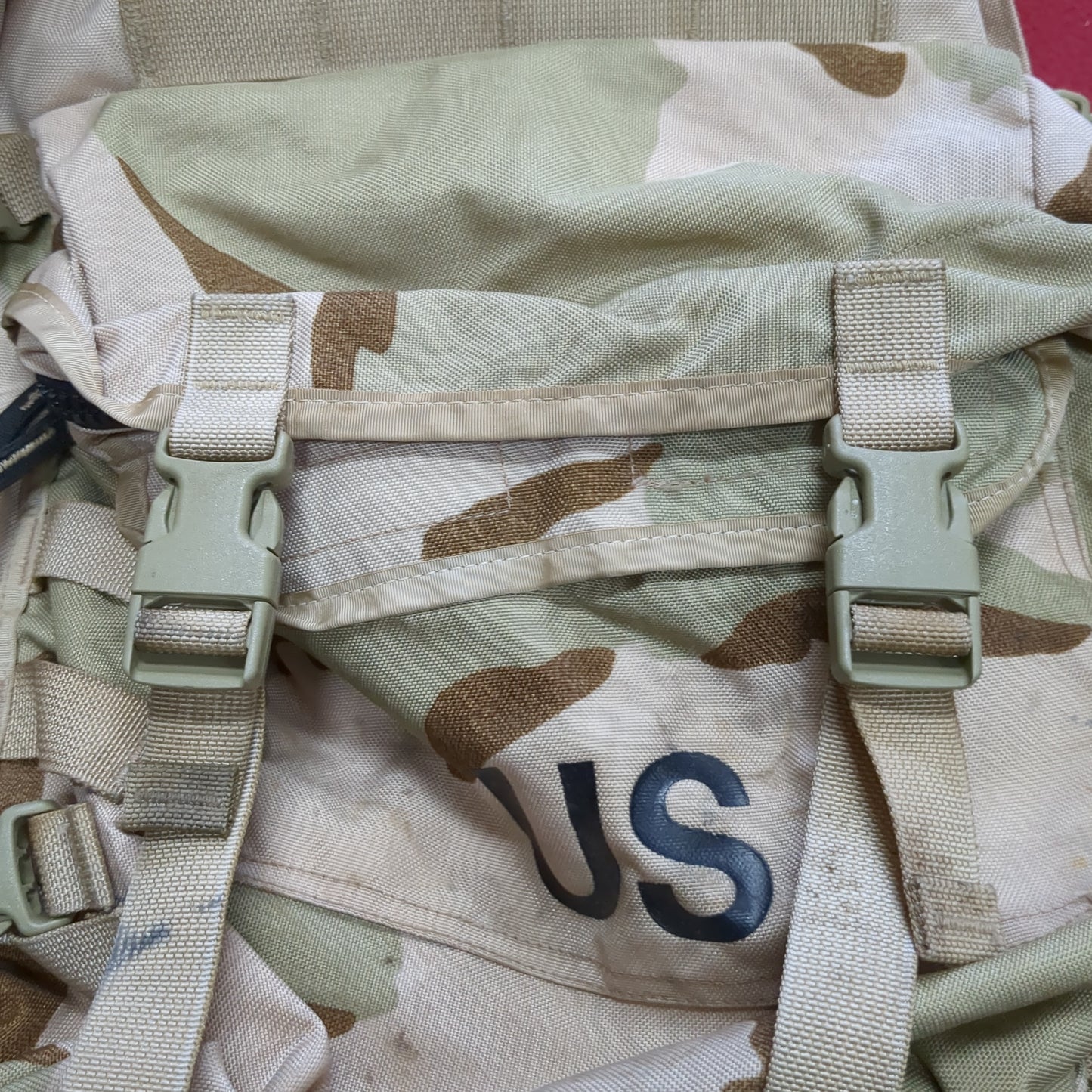 US Army Desert Camo 3 Day Assault Pack 8465-01-515-7594 Molle II (17s-- (ab08-enu158)