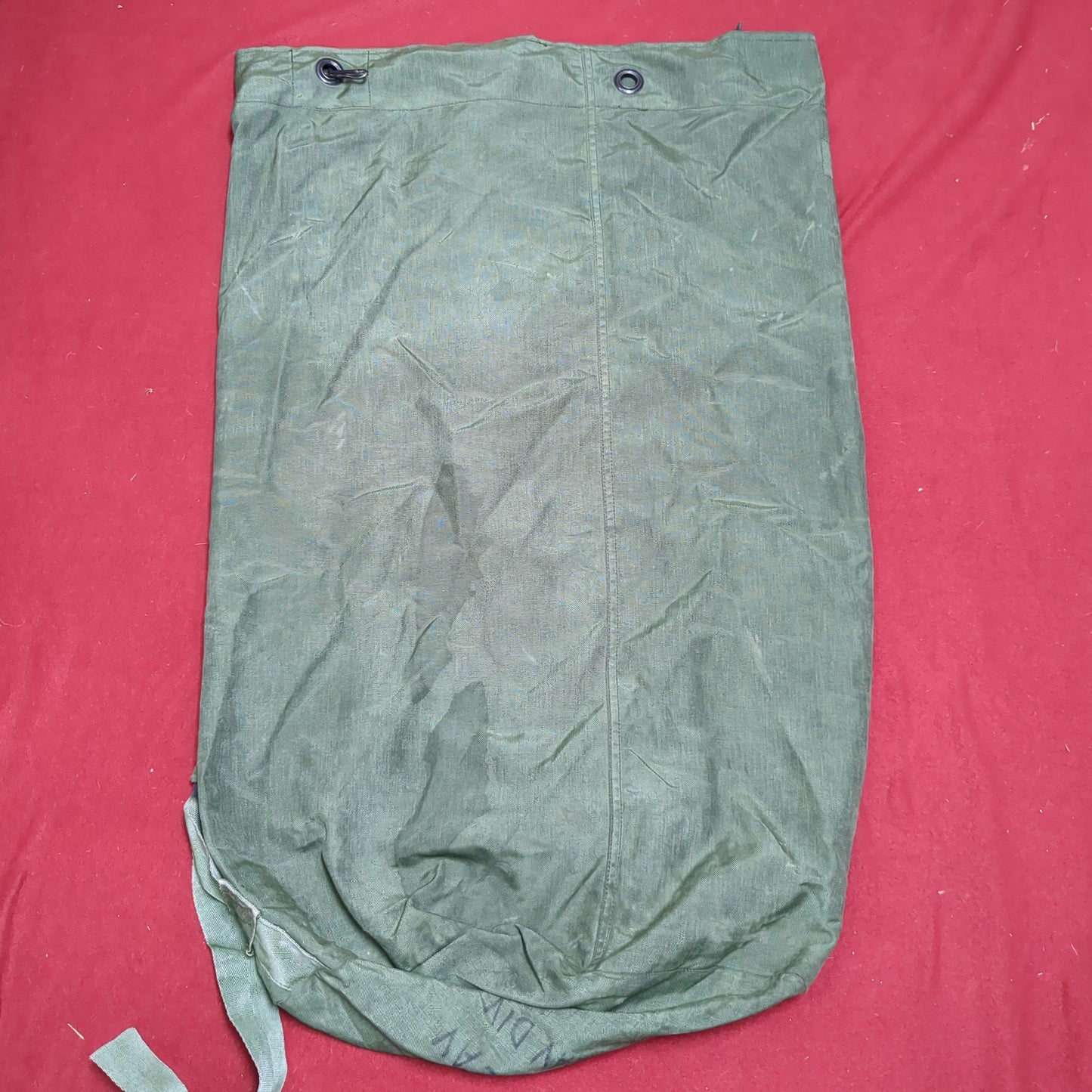 US Military Issued Locking Top Load Nylon Carrying Seabag w/ Straps (dfl22)