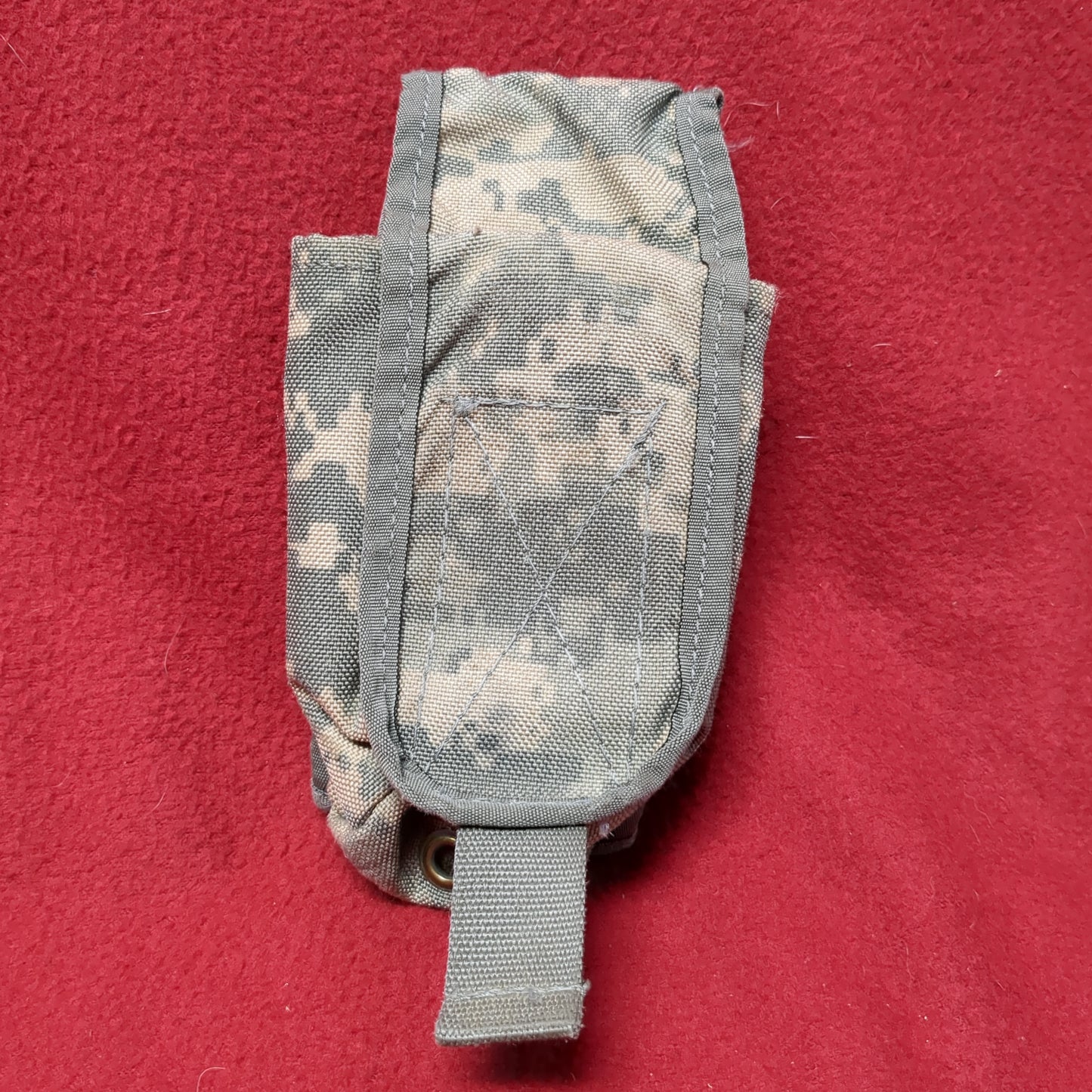 US Army Single Magazine Pouch Molle ACU UCP Good Condition (ACU-MH567)