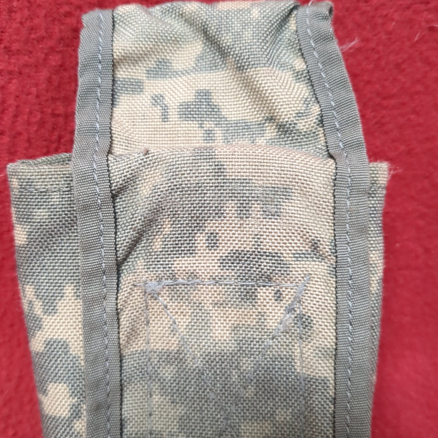 US Army Single Magazine Pouch Molle ACU UCP Good Condition (ACU-MH567)