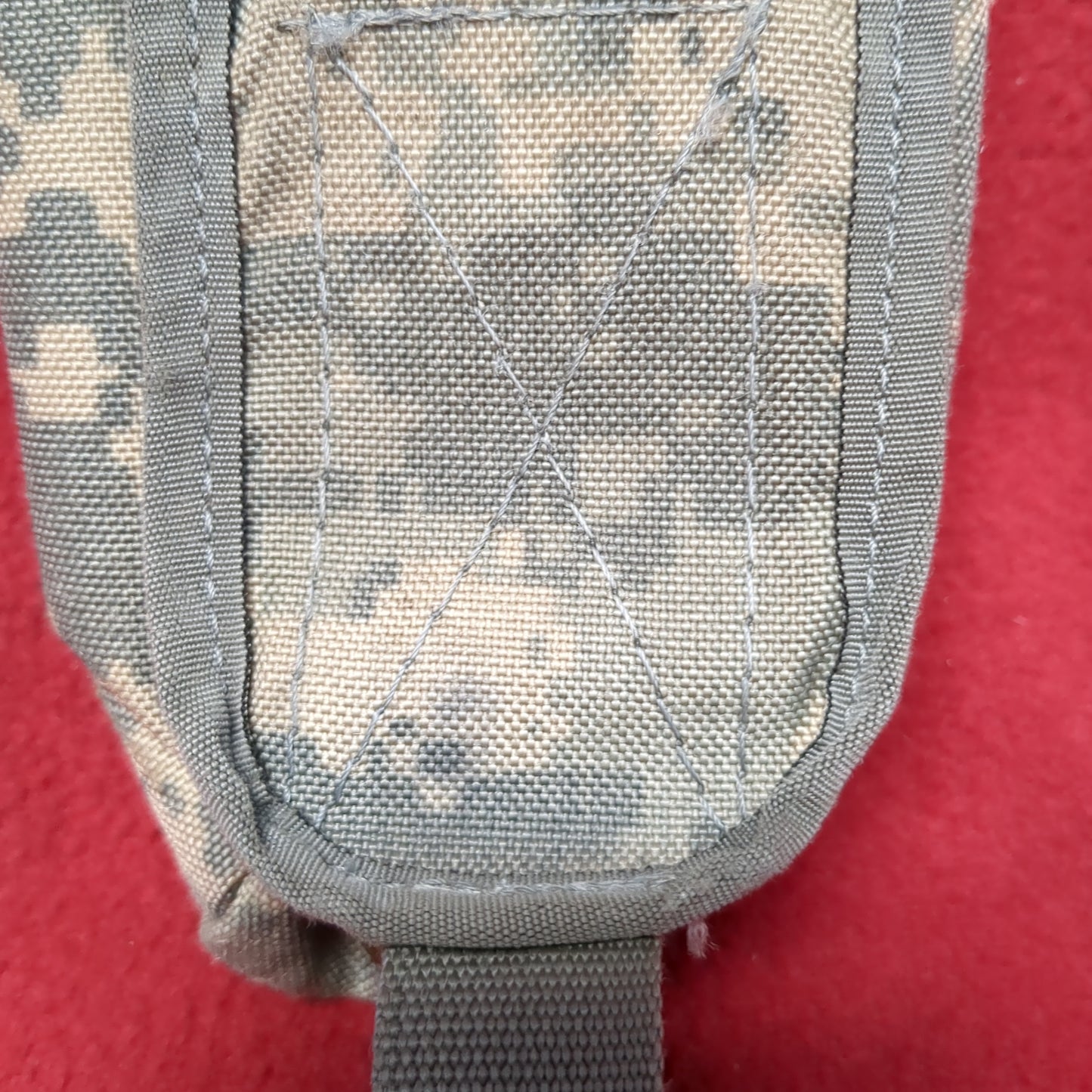 US Army Single Magazine Pouch Molle ACU UCP Good Condition (ACU-MH567)