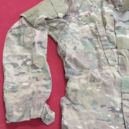 US Army SMALL REGULAR Traditional OCP Uniform Top Air Force USED (ocp2- fa18-MH602)