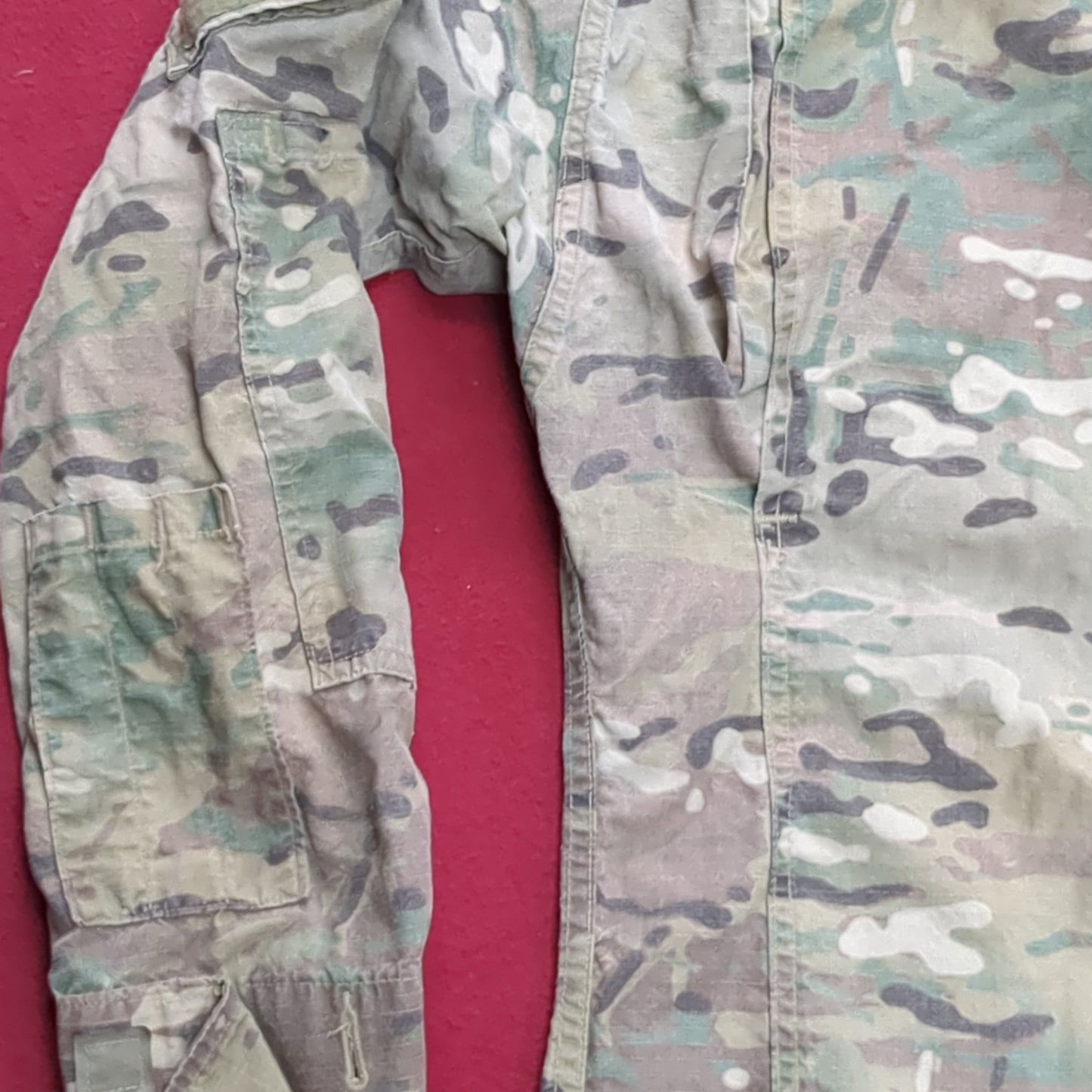 US Army SMALL REGULAR Traditional OCP Uniform Top Air Force USED (ocp2- fa18-MH602)