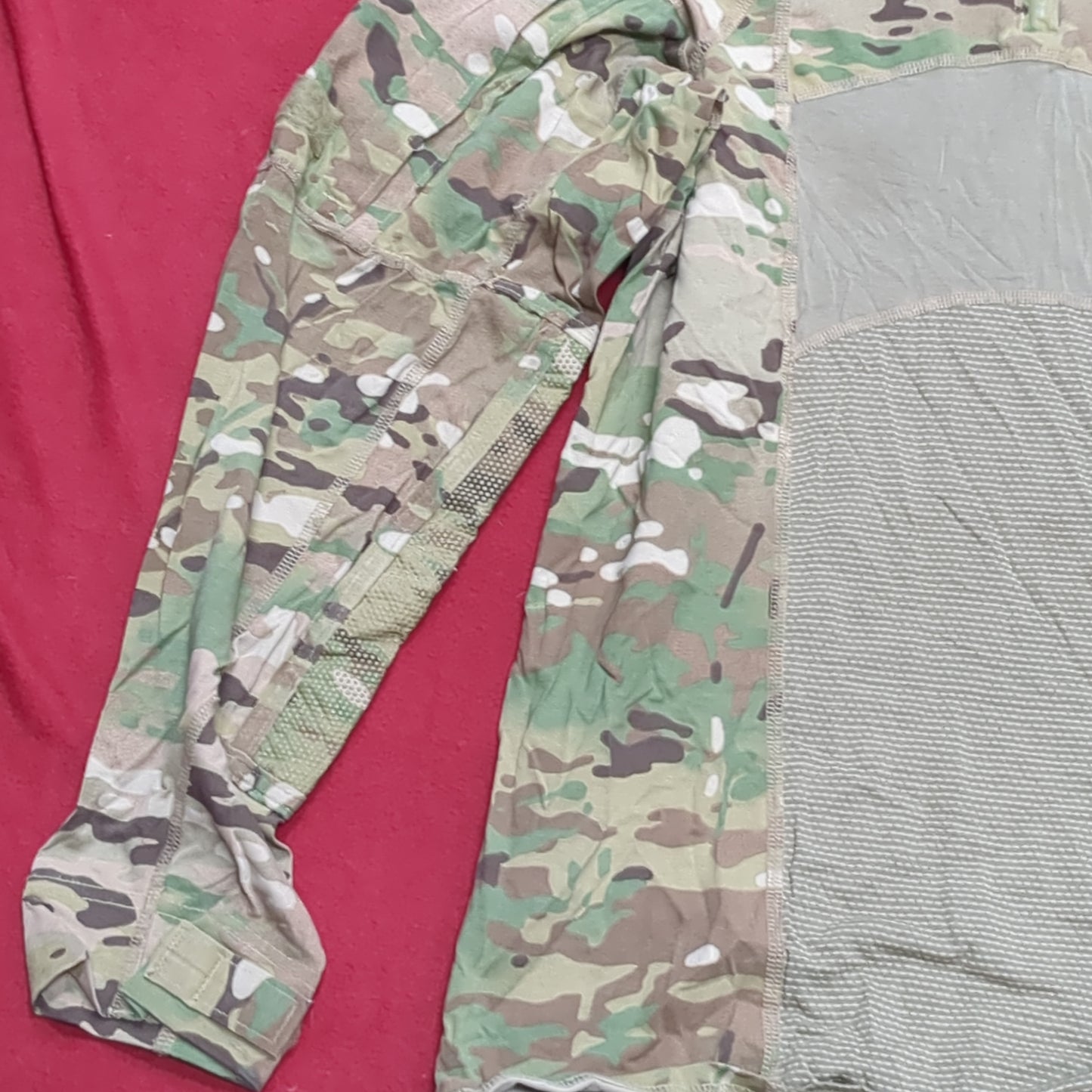 US Army Medium 1/4 Quarter Zip Type 2 Combat OCP Multicam FRAC Top Shirt (cso- fa10-MH622)