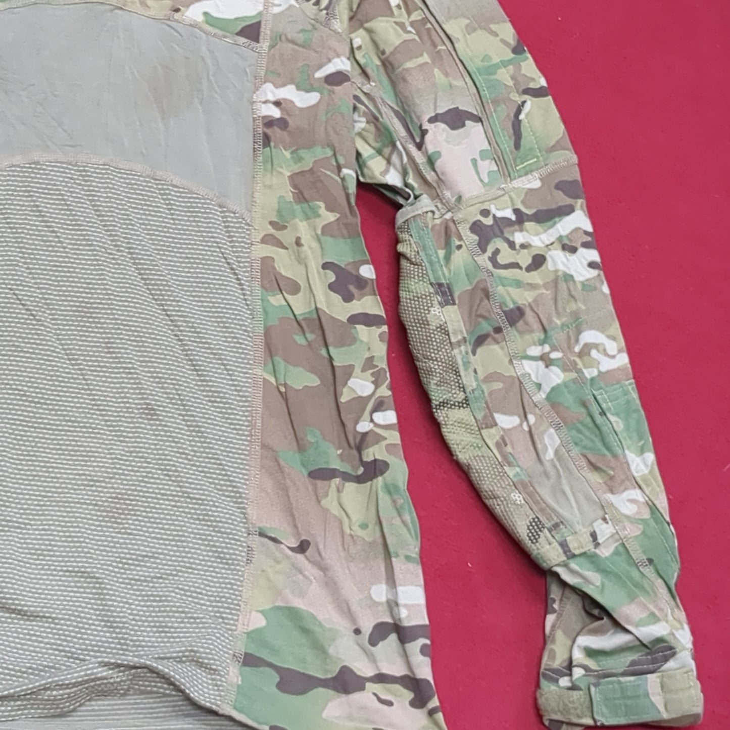 US Army Medium 1/4 Quarter Zip Type 2 Combat OCP Multicam FRAC Top Shirt (cso- fa10-MH622)