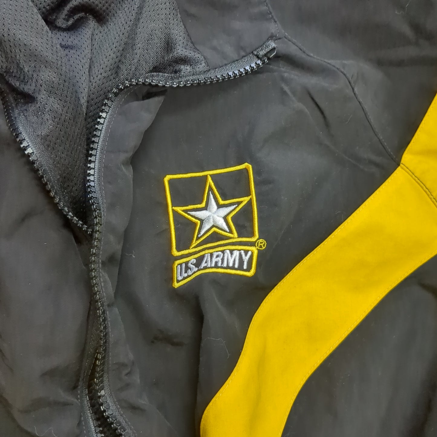 US Army Small Regular PT Jacket Black Gold APFU Uniform Good Condition (fb07-MH661)