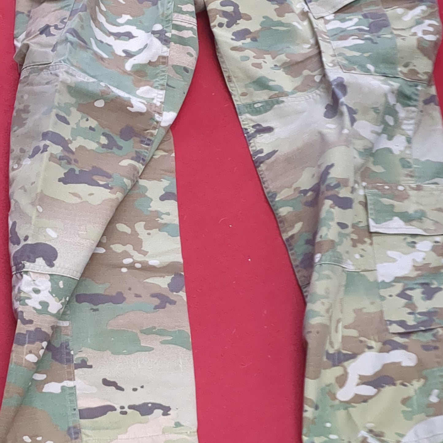 SET of US Army Medium Regular (MR)Top/Pants (MS) Traditional OCP Uniform Top Pants Air Force Used (fc07-MH667)