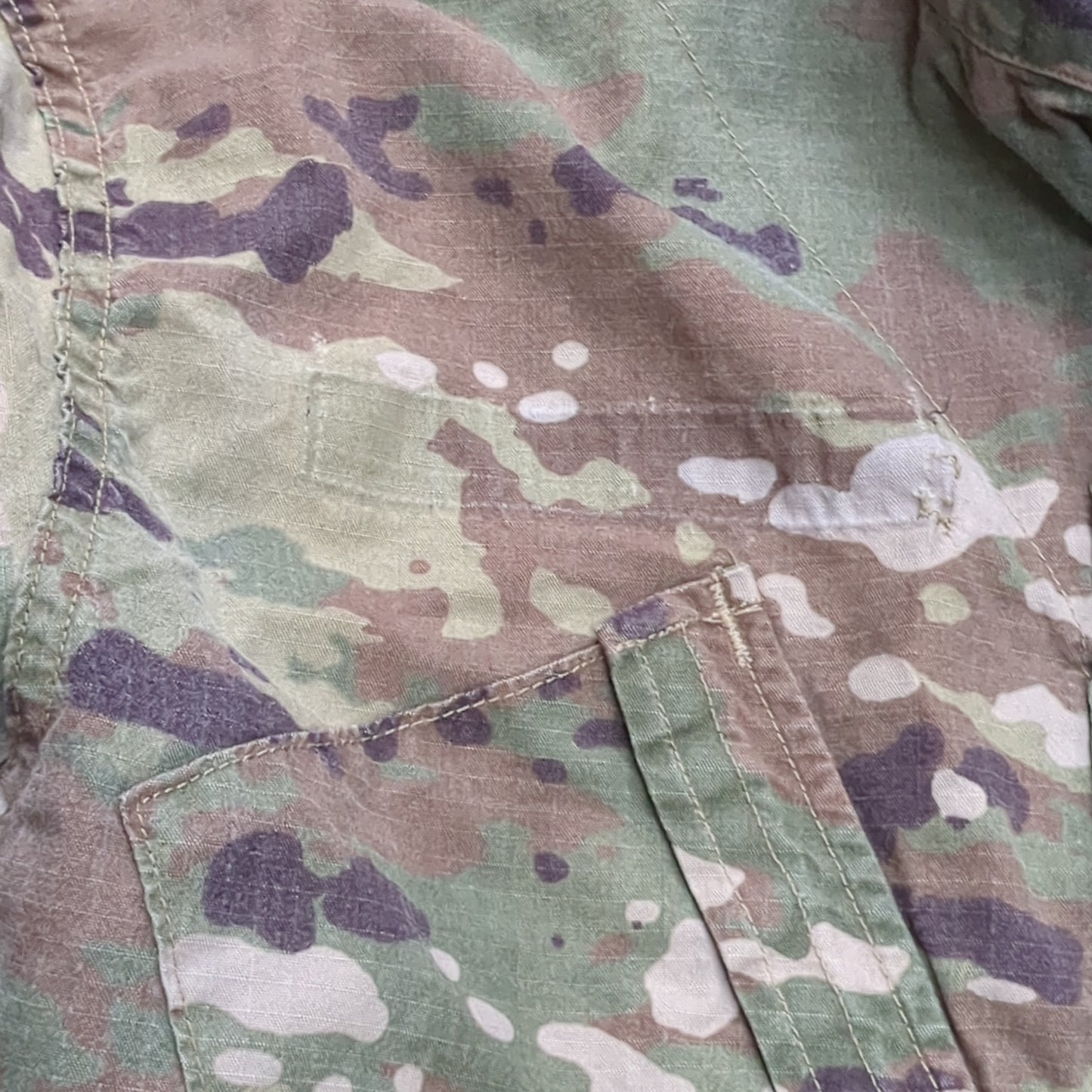 US Army Medium Long Multicam Flame Resistant Frac Uniform Top Shirt Used (fc07-MH674)