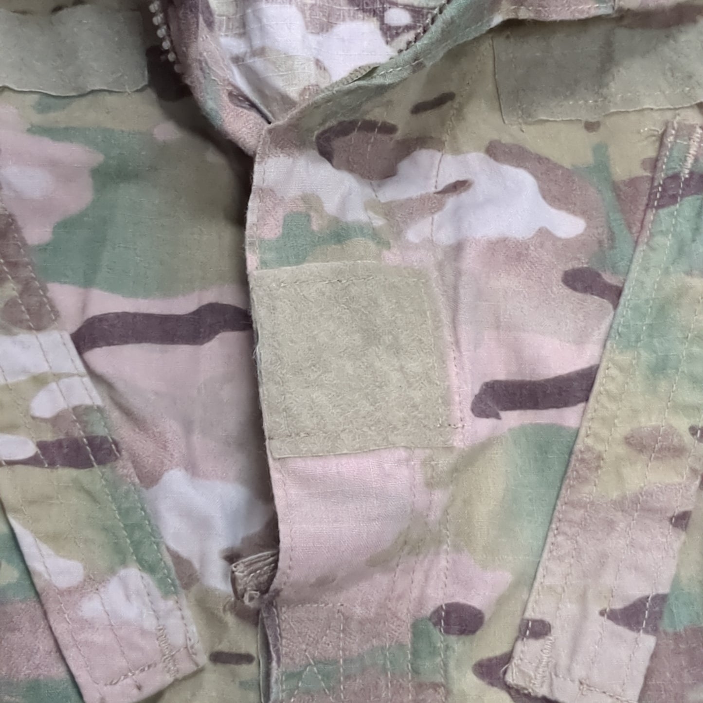 US Army Medium Regular Multicam Flame Resistant Frac Uniform Top Shirt (fc07-MH676)