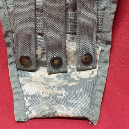 US Army Suction Catheter Pouch UCP ACU Molle II Good Condition (acu-MH697)