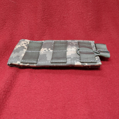 US Army Taxtical Taylor Pouch UCP ACU Molle II W/Malice clips Excellent Condition (acu-APR6)