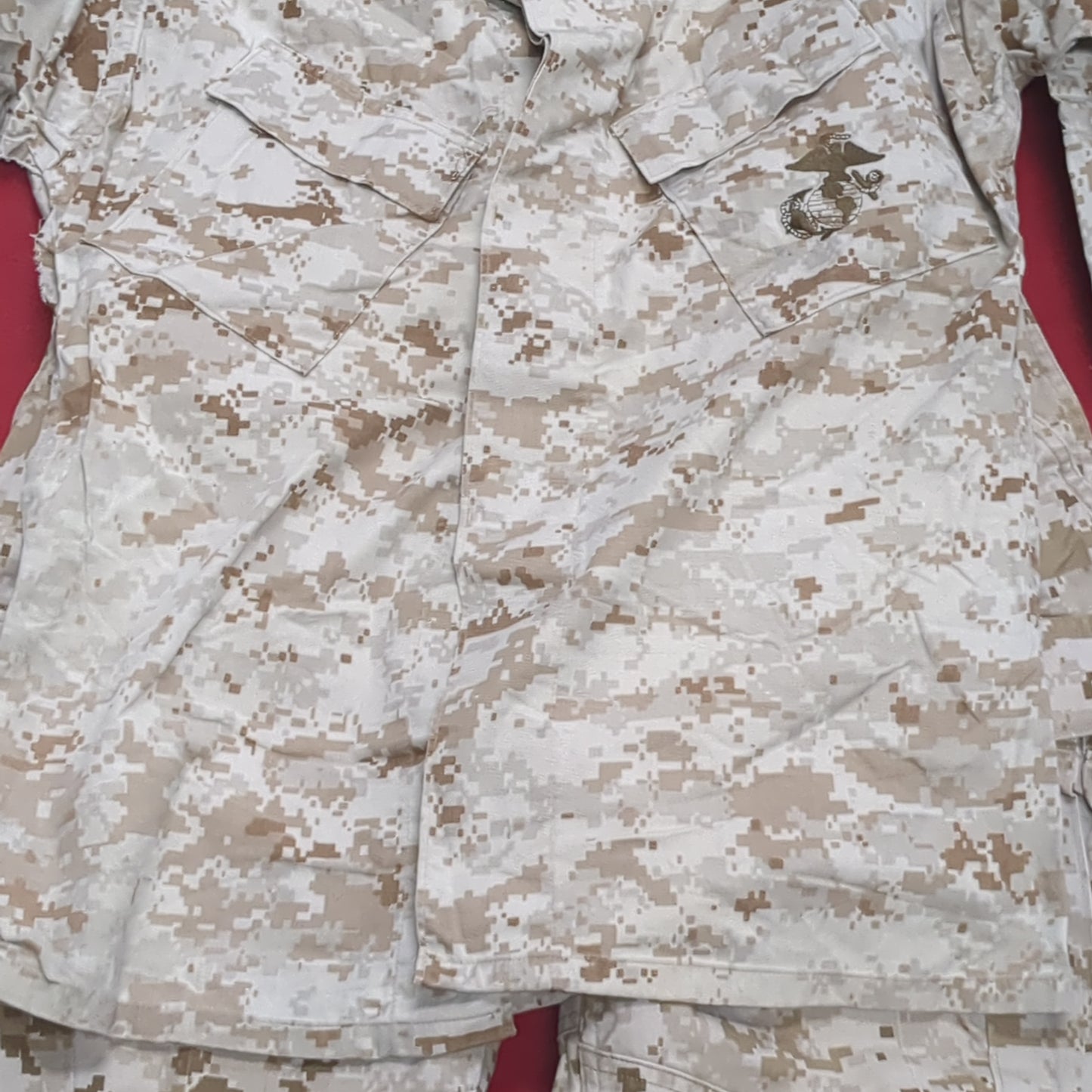 USMC Marine Corps Small Reg Top/Medium Reg Pants COMBAT SHIRT & PANTS Desert Marpat Camo (fb01-APR48)