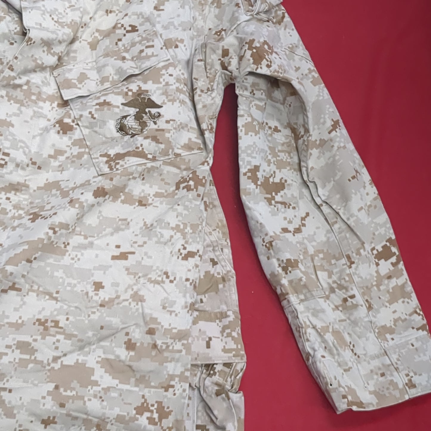 USMC Marine Corps Small Reg Top/Medium Reg Pants COMBAT SHIRT & PANTS Desert Marpat Camo (fb01-APR48)