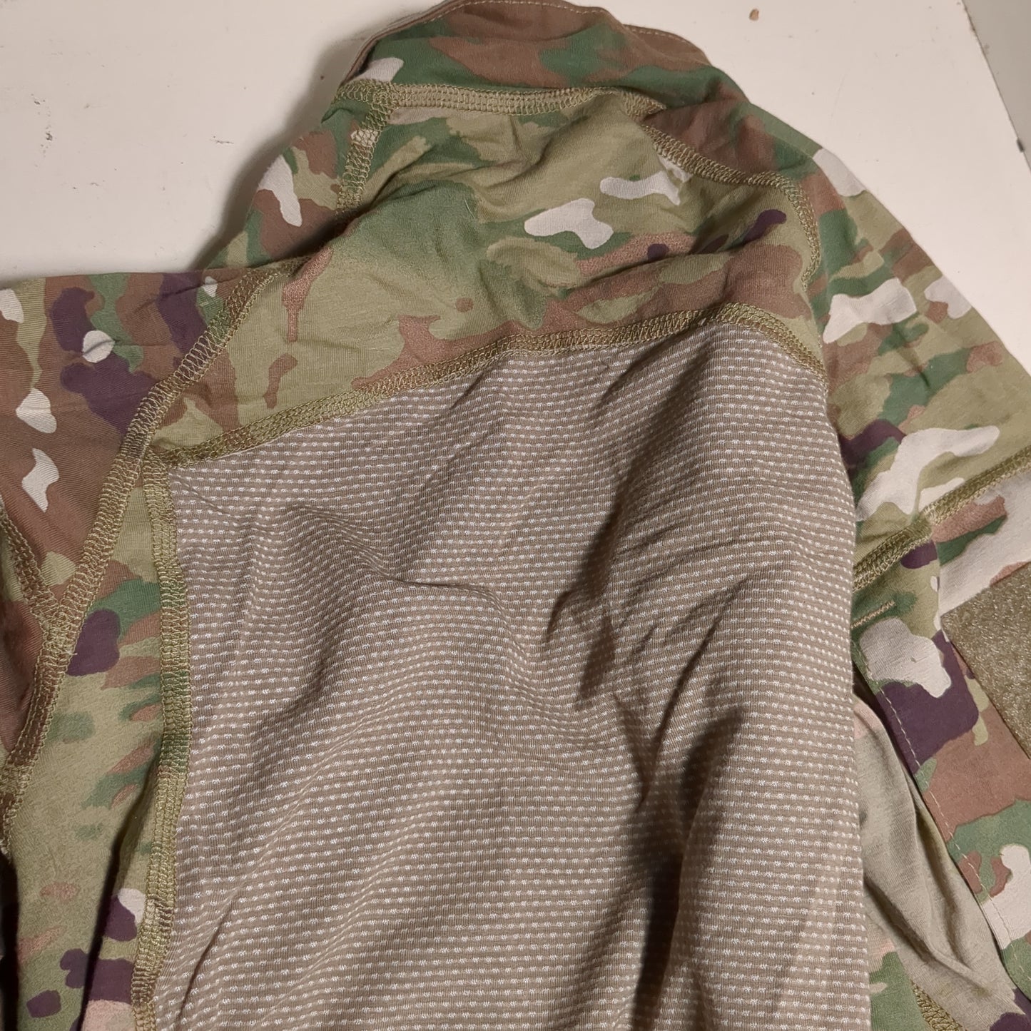 NOS US Army Medium Deployment 1/4 Quarter Zip Combat OCP Multicam FRAC Top Shirt (cso- fa10-g476)