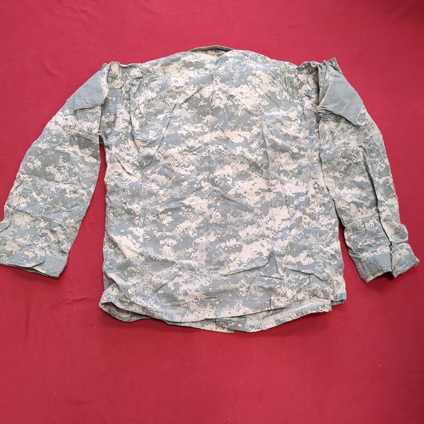 US Army Medium Regular ACU Combat Uniform Top UCP Digital Good Condition (fb16-APR266)