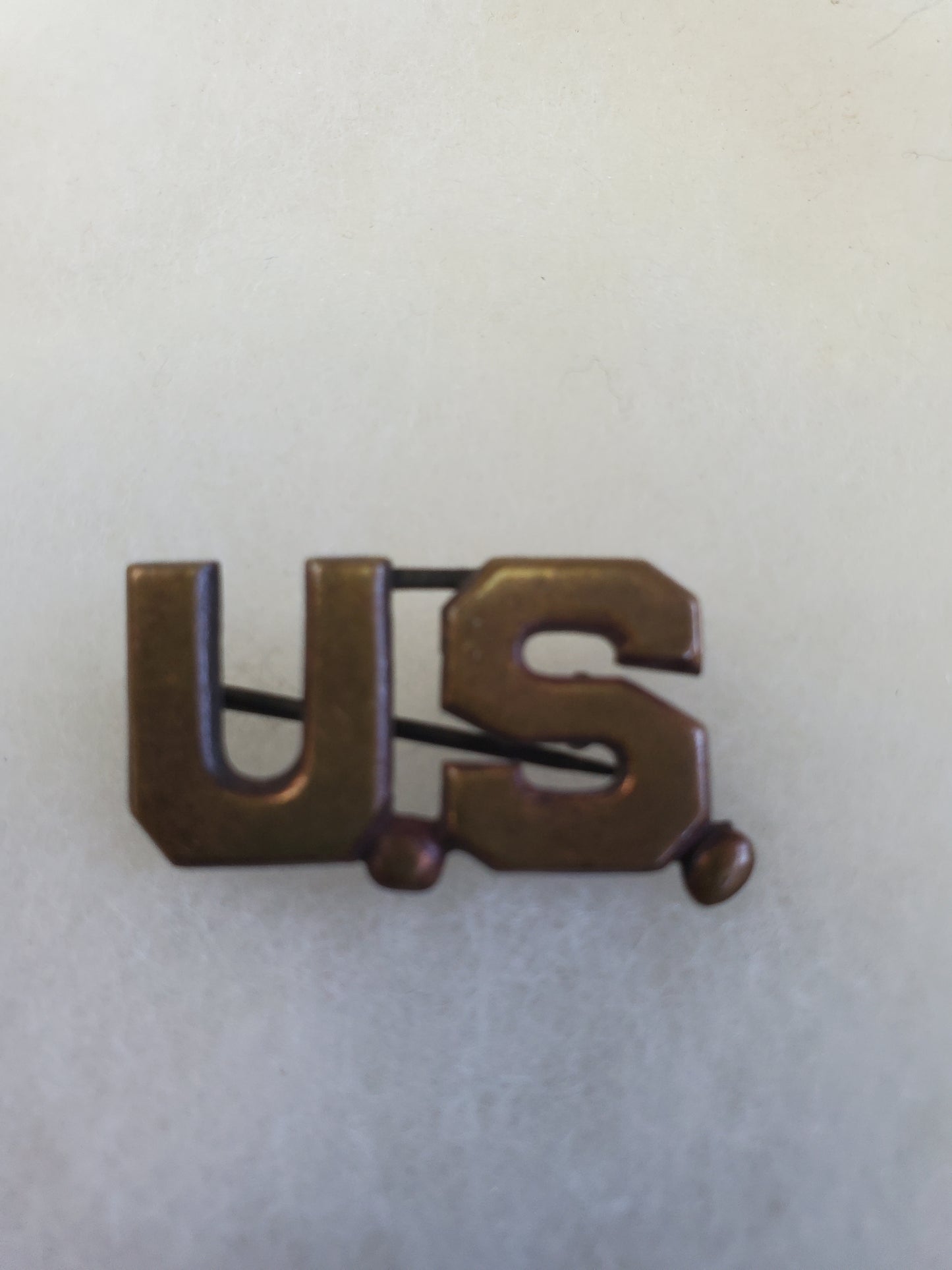 Vintage US Lapel Pin w/ Safety Pin Bar (I1)